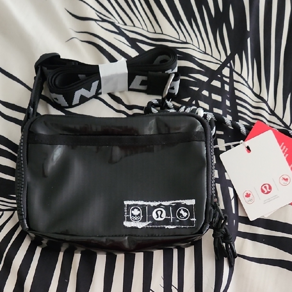 Team Canada Future Legacy Easy Access Ripstop Bag 1.5LCOC CPC Logo